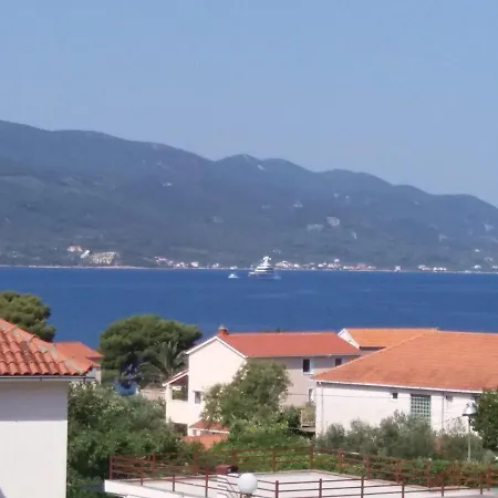 Apartman With Parking Space Viganj, Peljesac - 13241 Kuciste